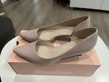 Lodicky, graceland,37