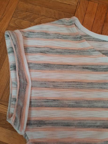 Dámske /dievčenské tričko, xs