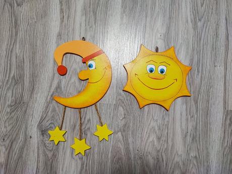 Mesiacik a slniecko,