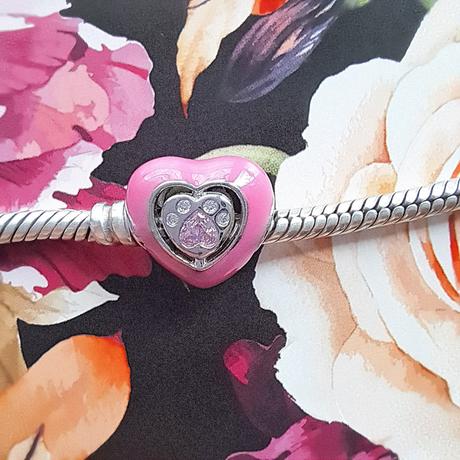 Prívesok labka v srdiečku, 