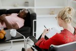 Psychológ alebo psychologička: Výber podľa pohlavia?