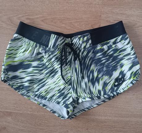 Nike šortky, nike,xs