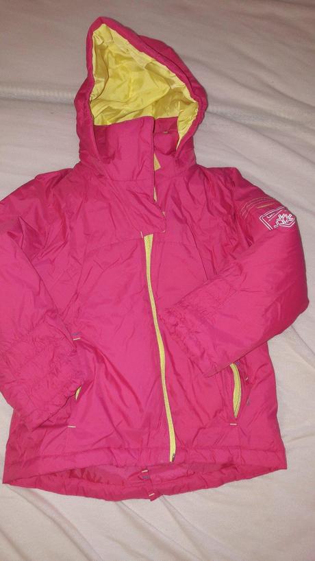 Raz oblecena bunda, wedze,104