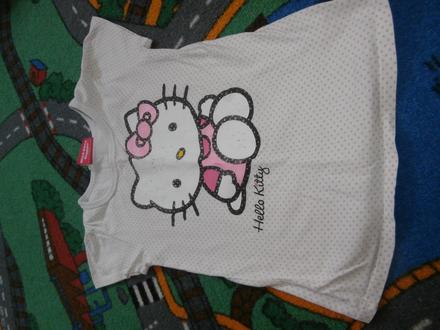 Dievčenské tričká, 110