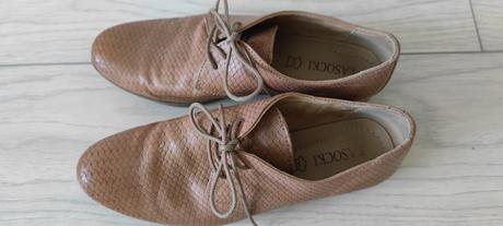 Kožené poltopánky, lasocki,38