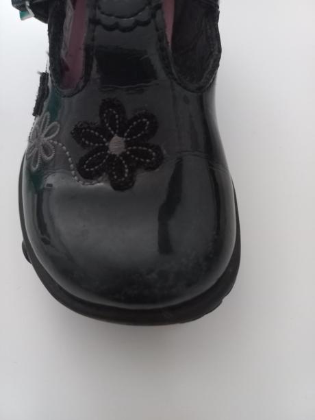 Elegantné čierne topánky 22 clarks, clarks,22