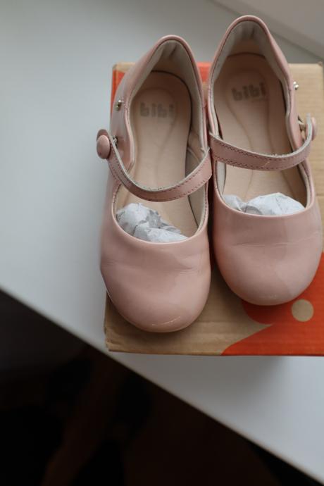 Dievčenské topánky, 27