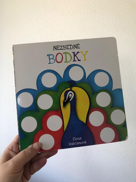 Kniha nezbedne bodky, 