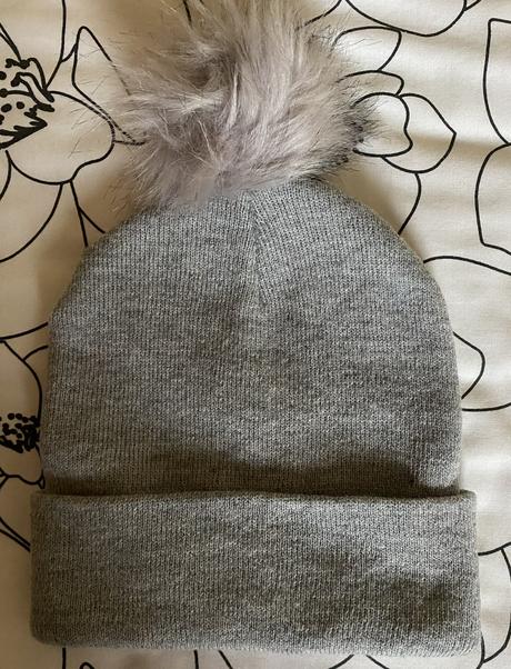 Nenosená teplá čiapka sinsay uni veľkosť, sinsay