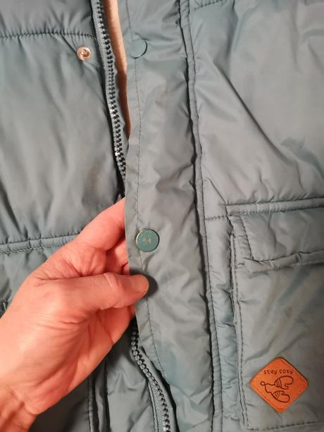 Zimna bunda reserved, reserved,104