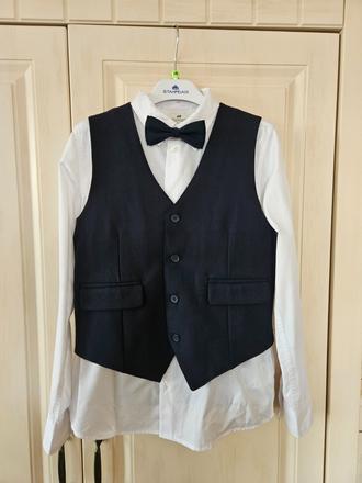 Predam spolocensky oblek pre chlapca na 1.sv.priji, 140