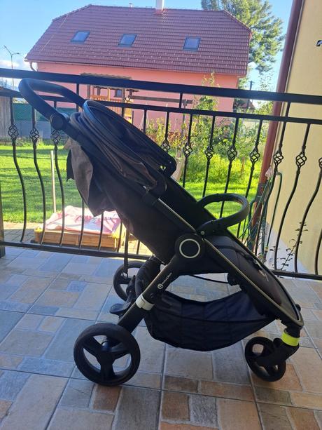 Kočiar petite&mars sport street šedo čiernej farby, petite&mars,petite&mars street