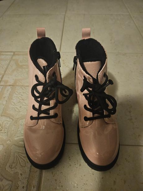 Prechodné lakované topánky, sinsay,30