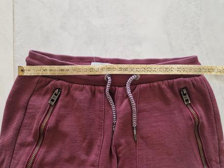 Teplákové joggery ,zn. reserved, v. 146, reserved,146
