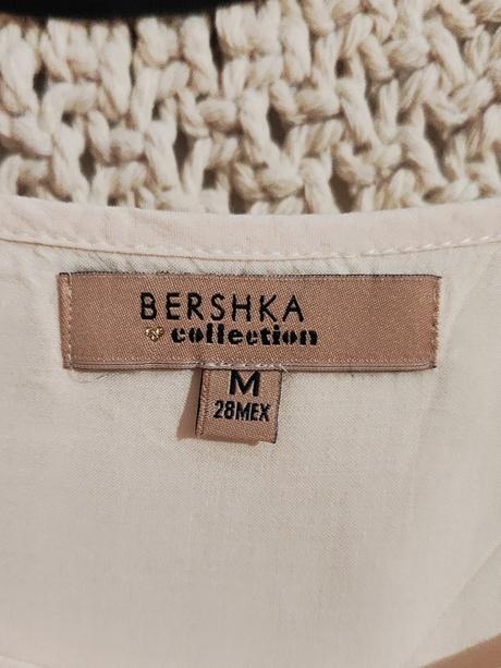 Lahučká blúzka bershka, bershka,m