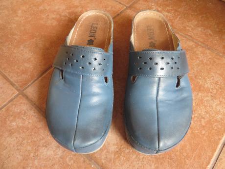 Kožené pohodlné šľapky - veľ. 39, 39