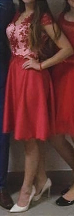 Červené dámske šaty, m