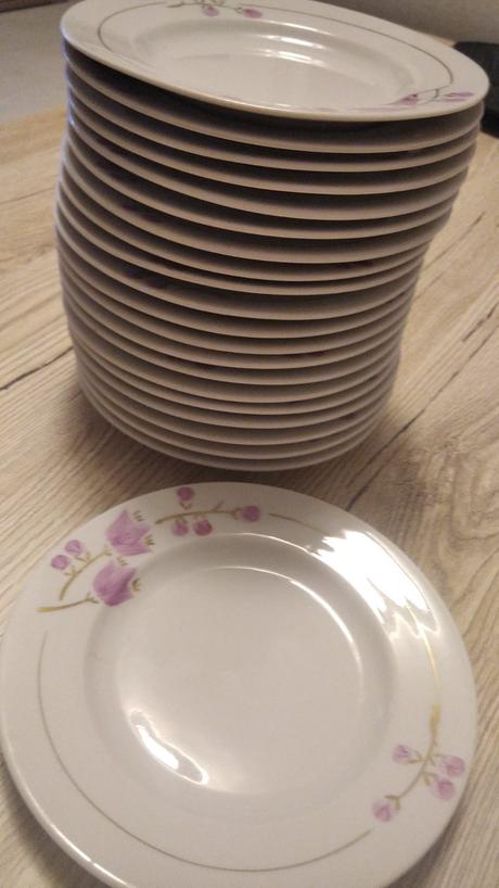 Retro dezertne taniere,