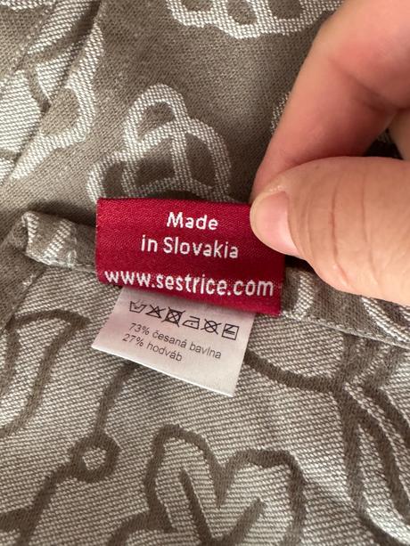 Sestrice šatka veľkost 4, sestrice