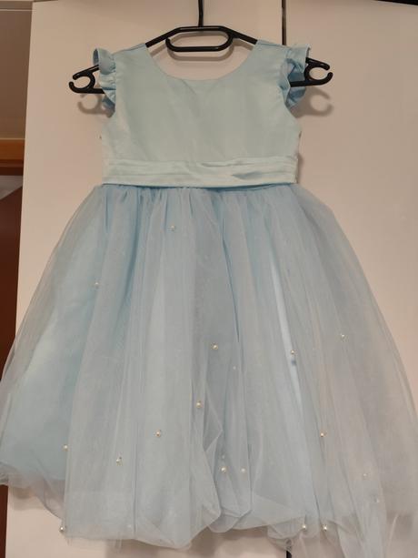 Dievčenské šaty, 122