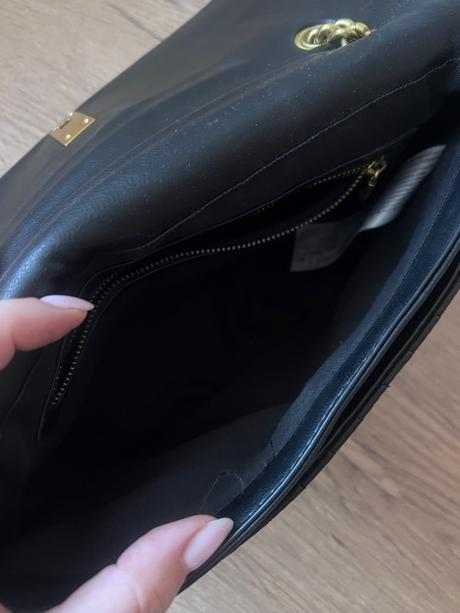 Kabelka mango, mango