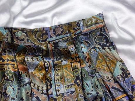 Elegantná sukňa, 40