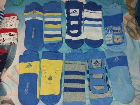 11 párov ponožiek, 24
