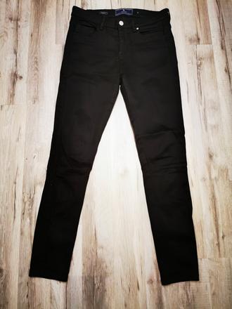 Čierne rifle zn. medicine, s