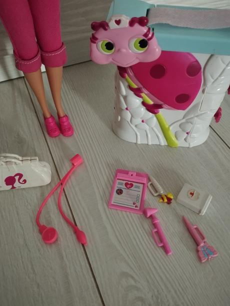 Barbie doktorka, 