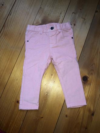 Menčestrové nohavice, 86