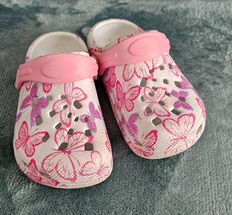 Kroksy motýliky veľ. 23, f&f,23