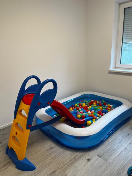 Bazén s guličkami, 