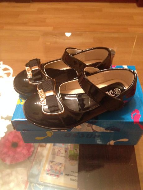 Nádherne poltopanky, 25