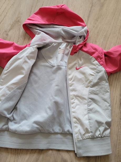 Sustakova suprava nike, nike,80