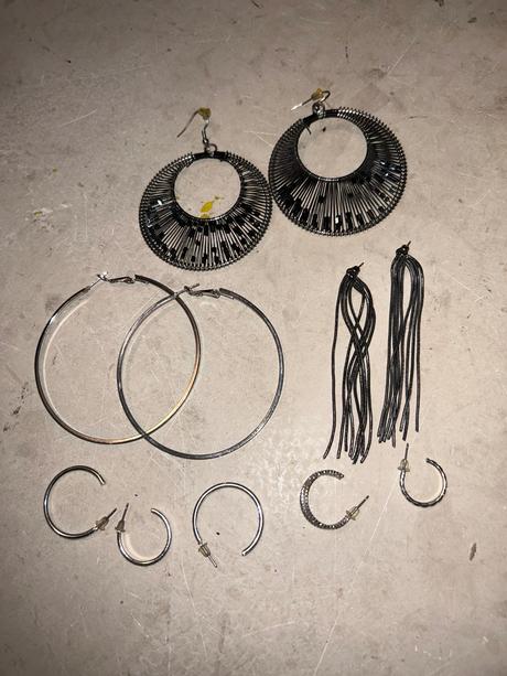 Retiazky,naramky,nausnice,prstene, 