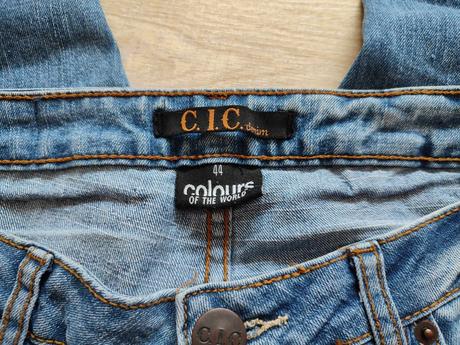 Zachovalé rifle - top stav, colours of the world,44