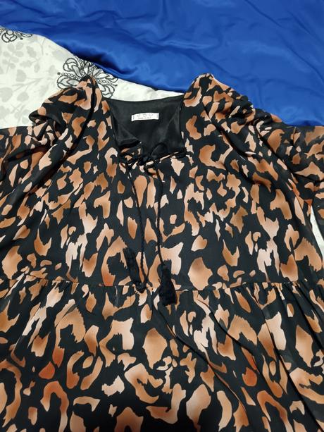 Saty už aj s poštou, xxxl