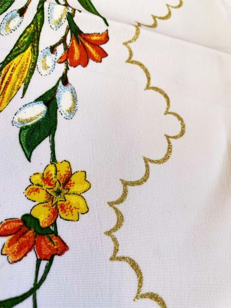 Teflónový veľkonočný obrus,