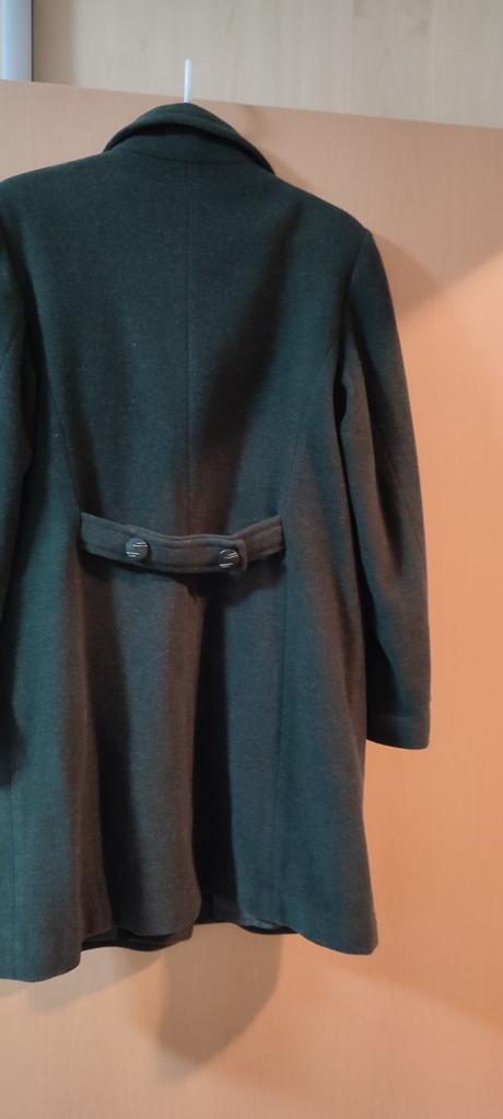 Dámsky kabát, 40