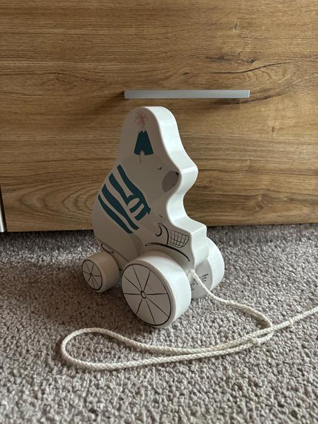 Drevená hračka na ťahanie, 