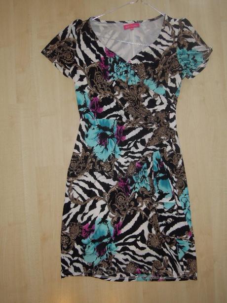 Kvalitné značk. šaty little budha /s-m/, s