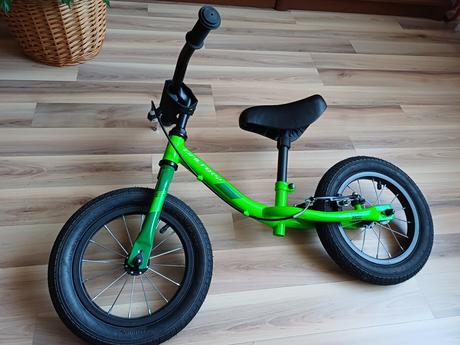 Odrážadlo galaxy 12,