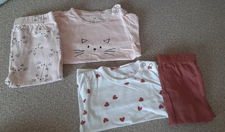 Dlhe pyzamka sinsay velkost 74, sinsay,74