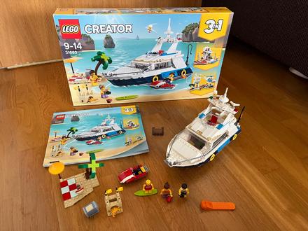 Lego creator 3in1 31083 vyletna lod,