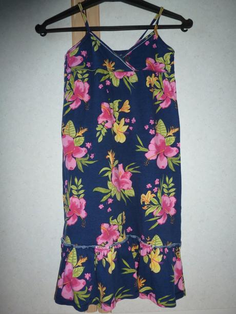 Letne satky, h&m,122