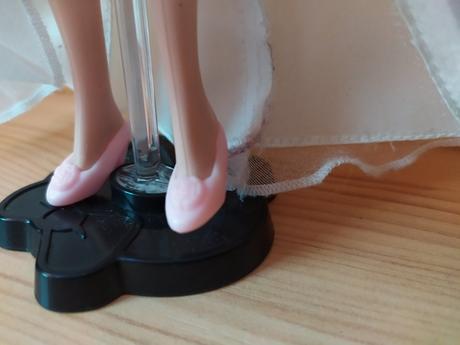 Barbie nevesta, 