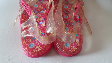 Sandálky dovody, v. uk11, eu28, 28