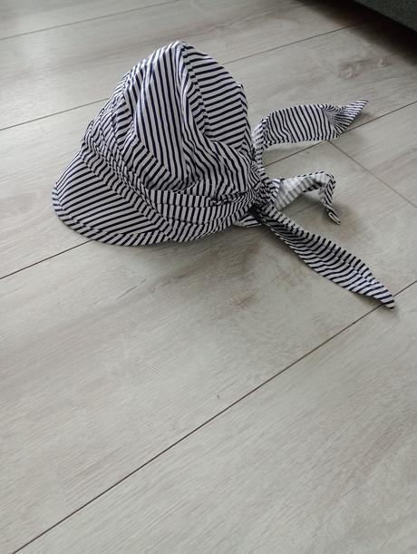 Šatka -ciapka piratka, 