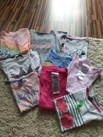 Balík oblečenia, 122–134