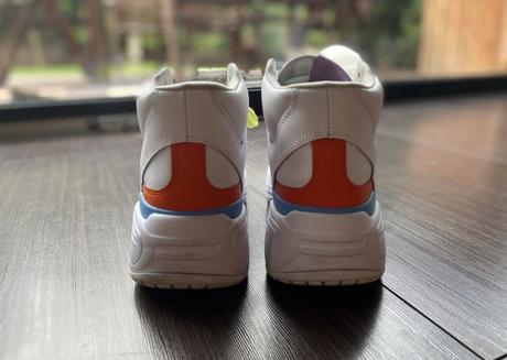 Converse, converse,44
